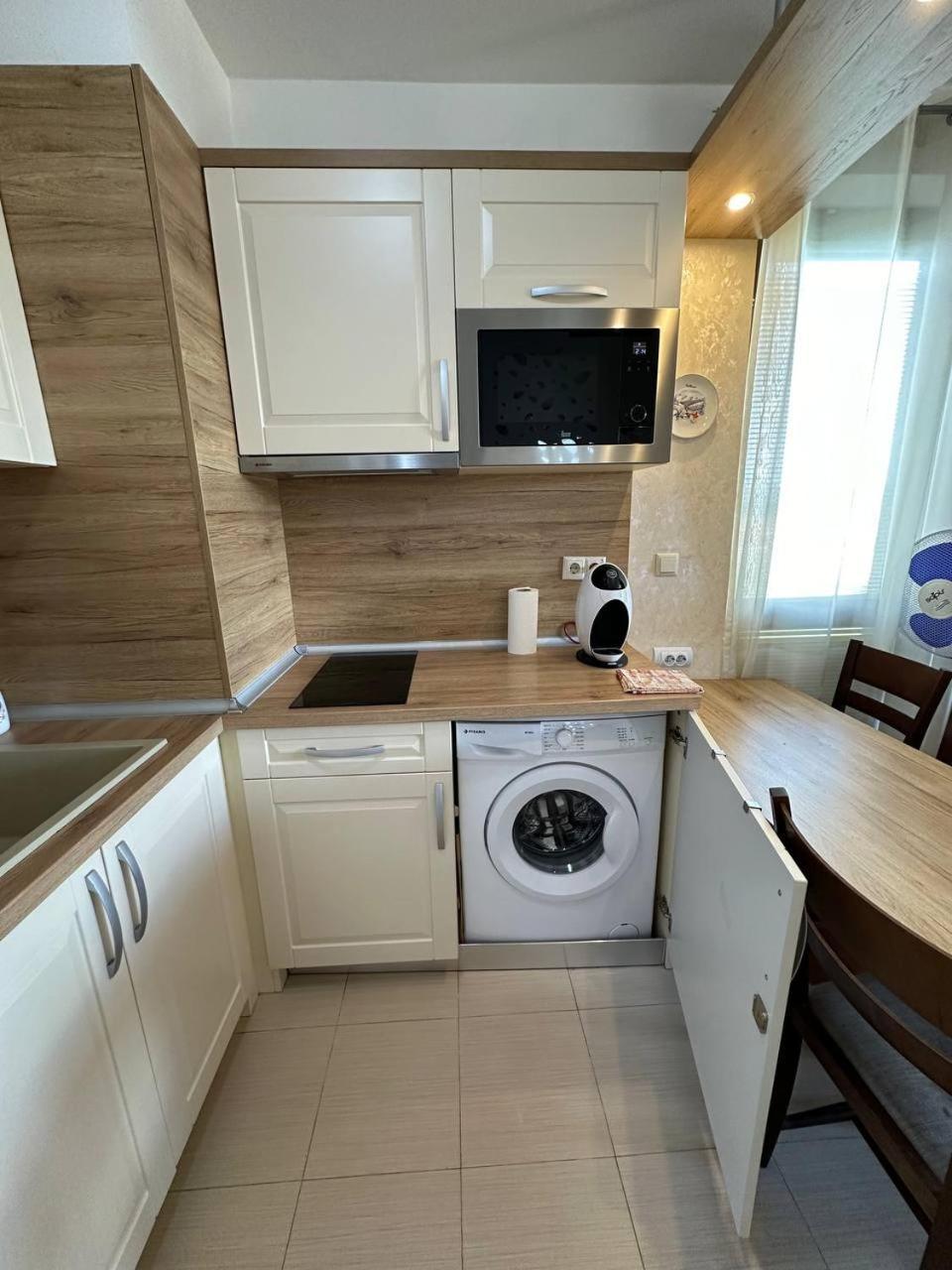 Apartment In Belvedere Holiday Club 550 M From Ski Lift Банско Екстериор снимка